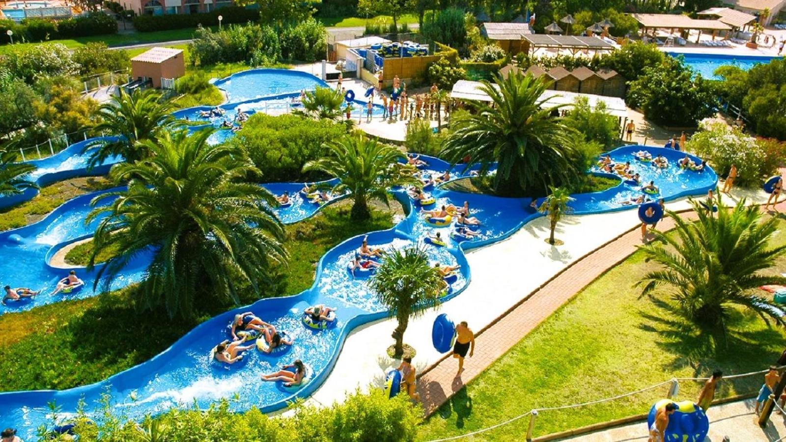 Hotel Alhambra แอกด์ ภายนอก รูปภาพ