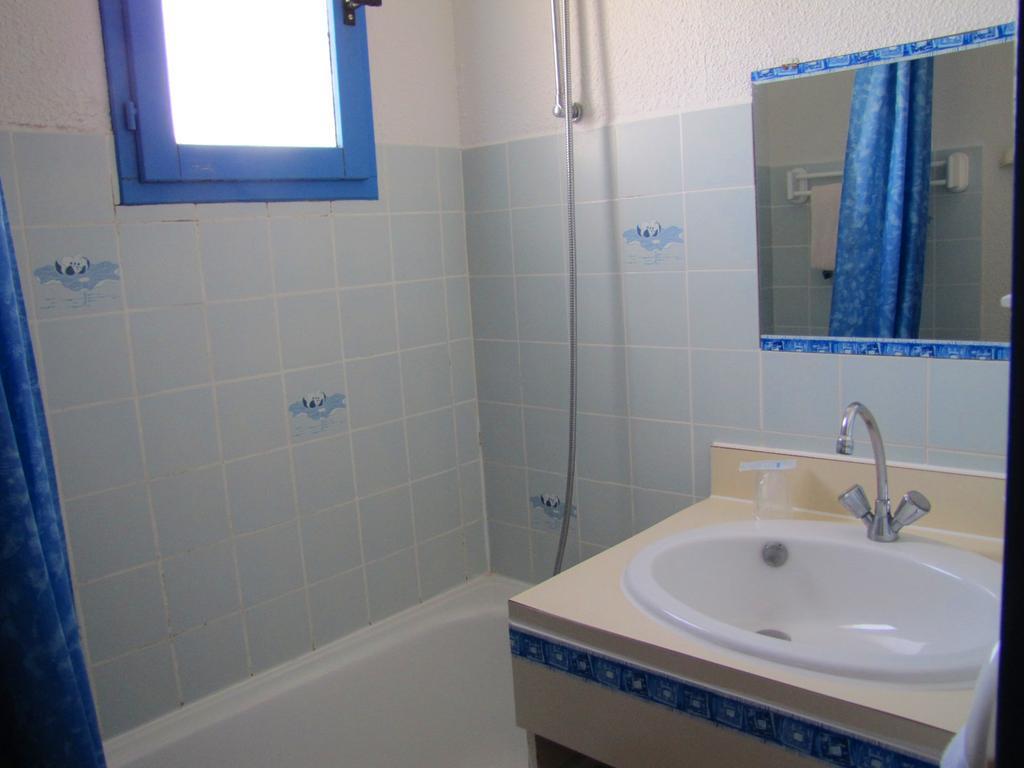 Hotel Alhambra แอกด์ ภายนอก รูปภาพ